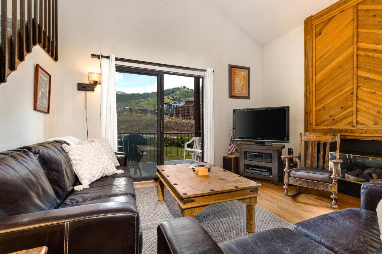 Red Pine Villa Park City Ruang foto